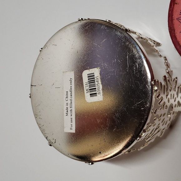 White Barn Holiday White Barn Candle Company Snowflake Candle